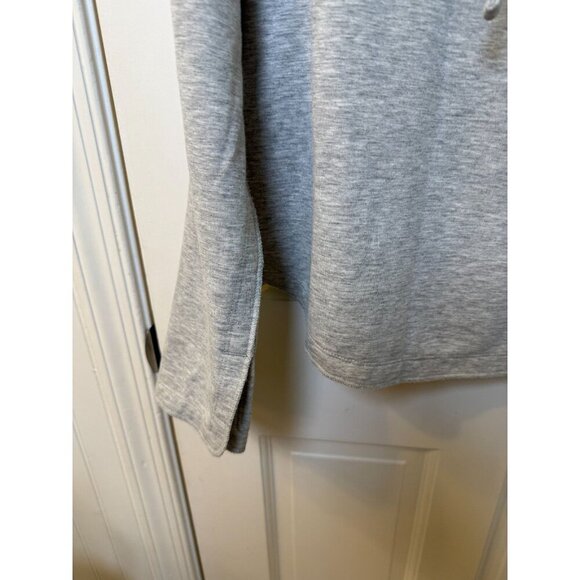 Philadelphia 76ers Basketball LS Scallop Grey Hooded Sweatshirt - Women Size Med - Picture 3 of 11